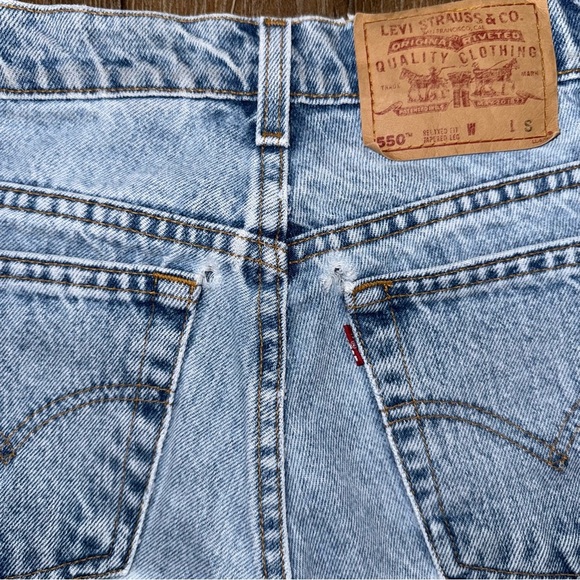 VINTAGE Levi 550 Women’s Relaxed Tapered Cut - Picture 14 of 15